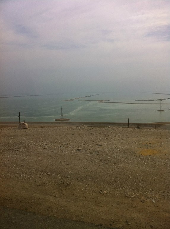 Мертвое море вид с автобуса